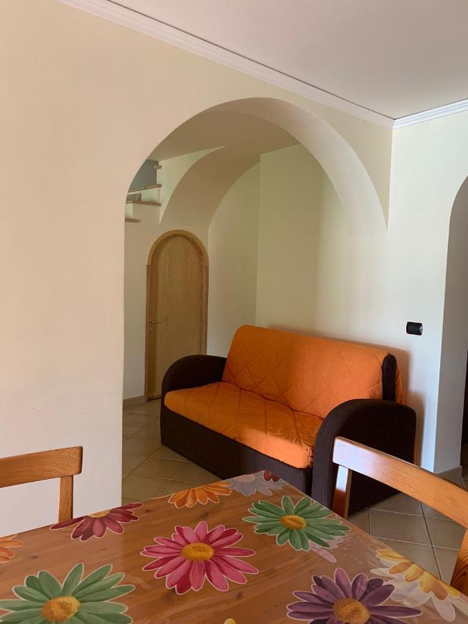 הוילה Porto Frailis Arbatax Casa Vista Mare מראה חיצוני תמונה